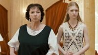 Старушки в бегах Крымские каникулы 1 и 2 серии 3 сезон